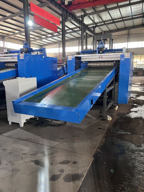 Últimas notícias da empresa sobre Investigação e desenvolvimento inovadores e potencial de vendas globais de máquinas de corte de resíduos moles