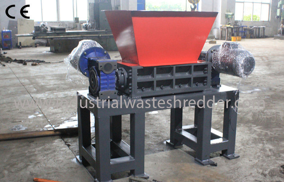 Bom preço. Lâmina fácil industrial da retalhadora Waste da papelada que muda a capacidade customizável on-line