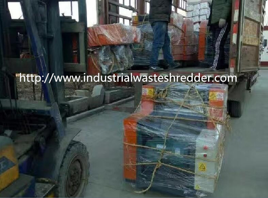 Bom preço. A retalhadora da caixa de cartão do desperdício industrial para fraco/empacotou o tipo roupa velha on-line