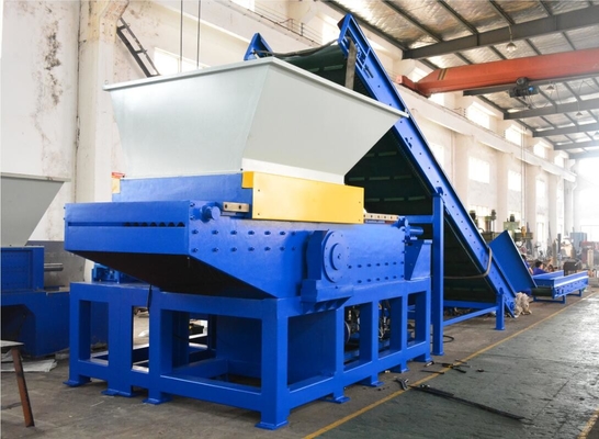 Bom preço. Retalhadora dos filmes plásticos de XRM 1000, retalhadora dos filmes do HDPE do PE dos PP, motor 55KW, Shredding o tamanho 1000*1000 milímetro da câmara on-line