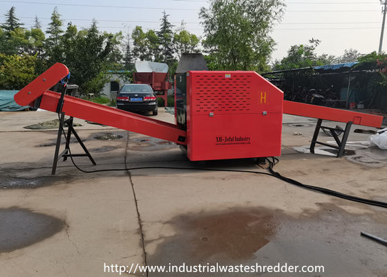 Bom preço. A sucata veste a máquina de corte de pano da camiseta com lâminas torcidas on-line