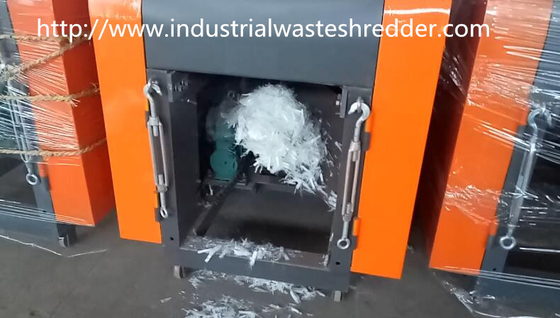 Bom preço. Máquina Waste da retalhadora de matéria têxtil da roupa velha, máquina de corte do desperdício de matéria têxtil da fibra da sucata on-line