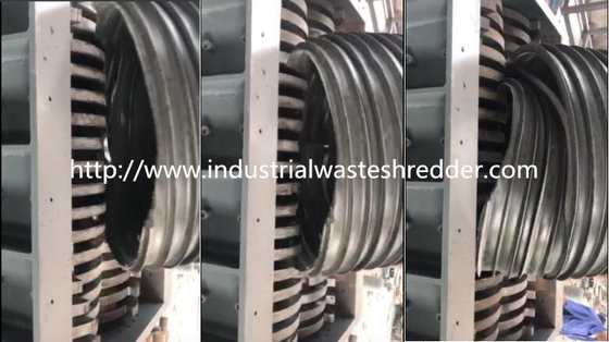 Bom preço. Garrafa industrial que recicla a máquina do triturador com facas de grande resistência on-line