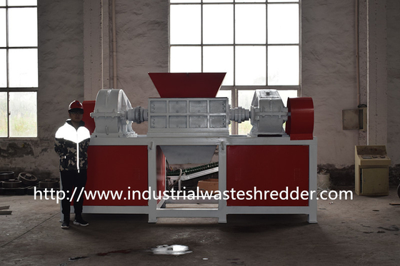 Bom preço. Roupa/máquina velhas retalhadora de matéria têxtil, máquina resistente da retalhadora da espuma on-line
