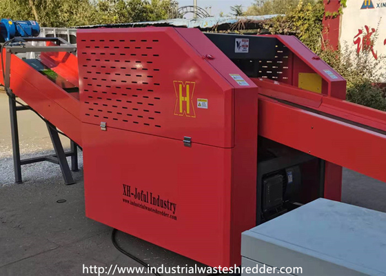 Bom preço. Tipo macio máquina de corte de pano da capacidade 8000kg 5.5kw do desperdício on-line